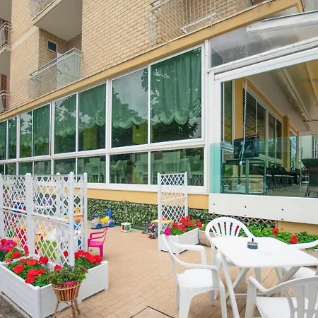 Hotel Maxim
