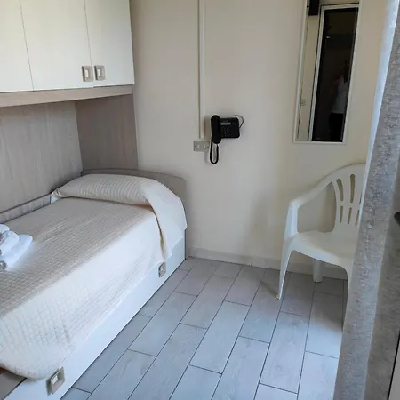 Hotel Maxim *
