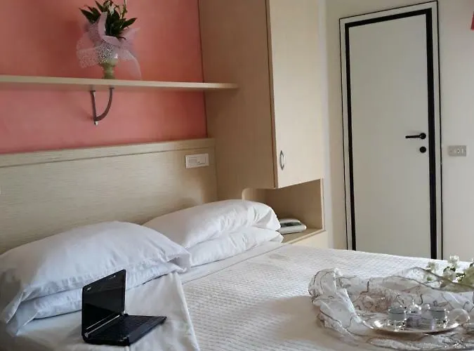 Maxim מיסאנו אדריאטיקו